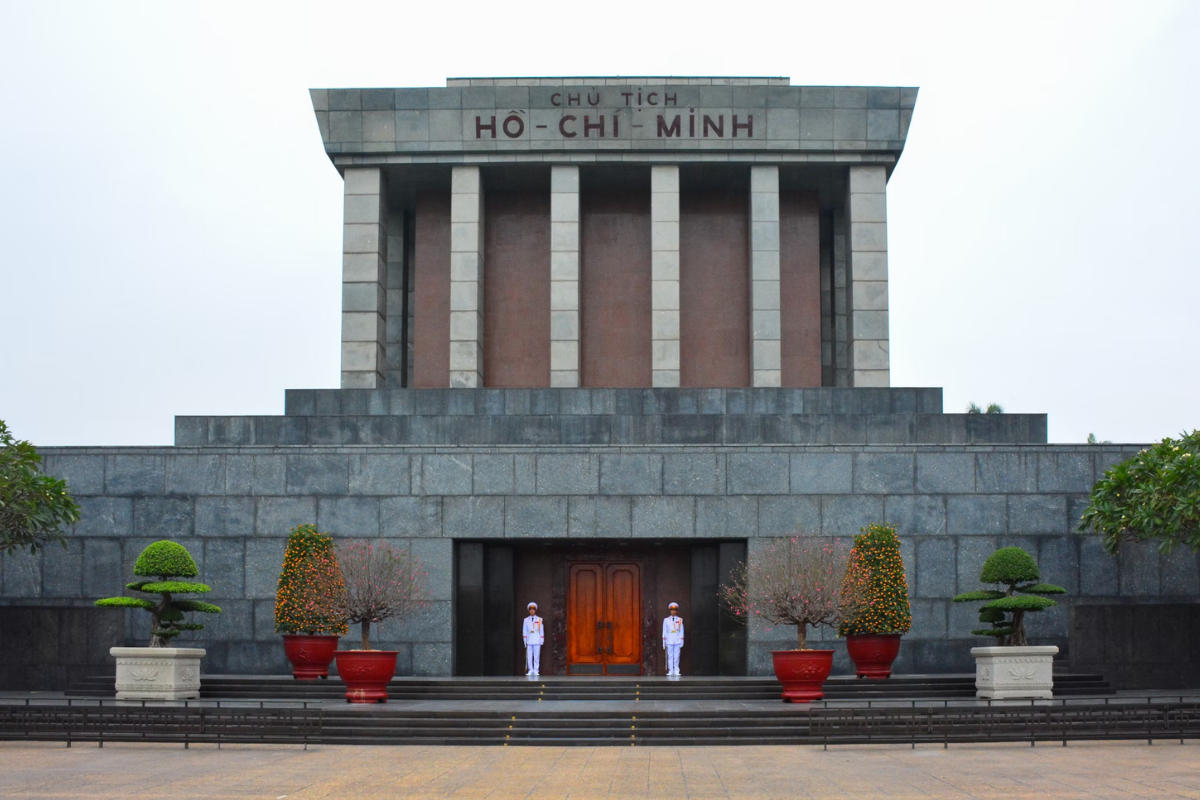 Ho Chi Minh Mausoleum with guards and tourists